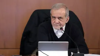 پزشکیان: روزانه ۱۷ میلیون دلار گاز در ایران می‌سوزد/ برای هر میلیون متر مکعب گاز، ۳۳۰ هزار دلار از دست می‌دهیم