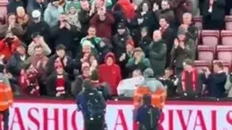 ویدئو: پایان دراماتیک نبرد برایتون با پیراهن اهدایی ستاره لیورپول