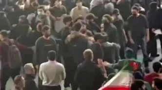 ببینید| درگیری دانشجویان در تجمعات دانشگاه خواجه نصیرالدین طوسی