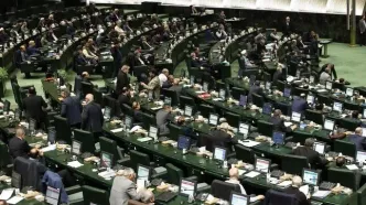 ۸ سوال ملی نمایندگان از وزرای کار و ورزش اعلام وصول شد