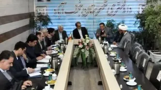 رئیس سازمان بازرسی در بازدید از دادگستری نجف آباد به درخواست‌های مردم رسیدگی کرد