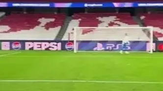 ویدئو: پاسخ کنایه‌آمیز رئال به شکست بارسلونا