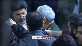 فیلم/ حضور سردار قاآنی در مراسم چهلم شهدای فتنه دی‌ماه