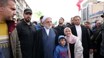 ما مسئولان نباید لحظه‌ای از متن مردم جدا شویم