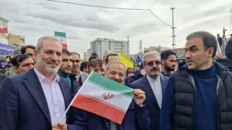 حضور وزیر آموزش و پرورش در راهپیمایی ۲۲ بهمن