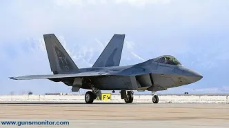 شش جنگنده F-۲۲ Raptor به انگلیس رسیدند