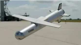 رونمایی از «کروز صحرا» / برد این موشک با هوش مصنوعی تا ۱۰۰۰ کیلومتر است