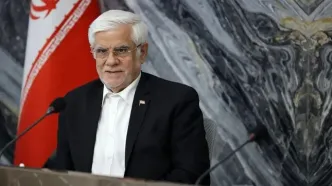 عارف: مردم سال سختی داشتند/ باید زمینه نشاط اجتماعی فراهم شود