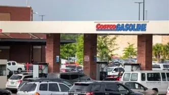 قیمت بنزین در آمریکا چند؟