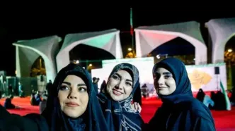 تصاویر؛ حاشیه و متن حضور در اطراف دانشگاه تهران