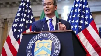 وزیر خزانه‌داری آمریکا: ترامپ آماده افزایش تعرفه جهانی به ۱۵درصد است