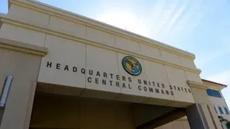 ادعای سنتکام: با چندین بمب ۲.۲ تنی به تاسیسات موشکی ایران در نزدیکی تنگه هرمز حمله کردیم