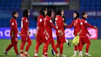 دیدار سفیر ایران در مالزی با اعضای تیم فوتبال زنان