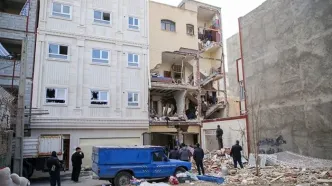 اصابت پهپاد دشمن به یک وانت میوه‌ فروشی در فردیس/ راننده به شهادت رسید