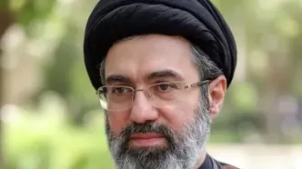 گفت‌وگوی منتشر نشده با حضرت آیت‌الله سیّدمجتبی خامنه‌ای درباره ویژگی‌های ممتاز و بی‌بدیل رهبر شهید انقلاب اسلامی/ در‌های توفیقات الهی چگونه برای رهبر شهید انقلاب گشوده شد؟