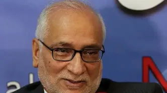 تصمیم شورای رهبری باید فصل الخطاب باشد/ با تمرکز بر مشترکات از این مرحله از حیات سیاسی کشور عبور کنیم