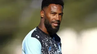 نازون: کنار تاکسی من و منیر حدادی منفجر شد!