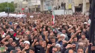 فیلم آغاز تشییع پیکر پاک شهدای حمله تروریستی آمریکا و اسرائیل به دبستان دخترانه میناب