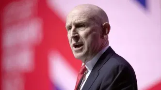 وزیر دفاع انگلیس ادعای اسرائیل درباره احتمال حمله ایران به لندن را تأیید نکرد