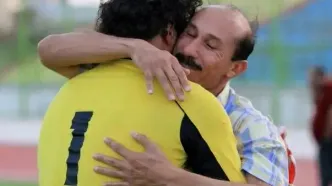 ستاره فوتبال ایران روی تخت بیمارستان