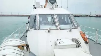 4 قاب از نمایندگان مجلس با جلیقه نجات در خارک