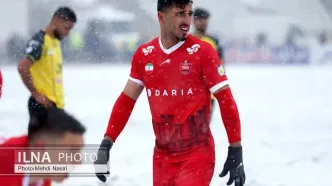 ابهام در نیمکت‌نشینی ستاره پرسپولیس در تیم ملی