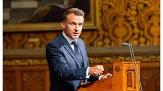 مکرون حمله آمریکا و اسرائیل به ایران را محکوم کرد