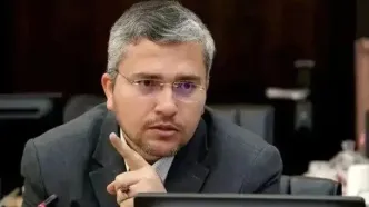 سخنگوی کمیسیون امنیت ملی: جرأت دارید یک لیتر سوخت از تنگه هرمز عبور دهید