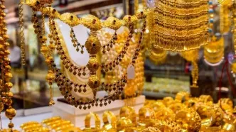 ریزش قیمت طلا و سکه در اولین روز هفته | سکه 3/500/000 تومان ارزان شد