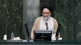 تشییع پیکر وزیر شهید اطلاعات بر دوش نمازگزاران جمعه تهران