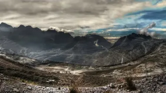 نگاهی به تحولات و رویدادهای بازار فلز سرخ در ماه‌های ابتدایی 2026/ دوران مس 13000 دلاری