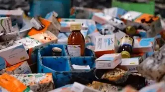 آسیب به ۸ کارخانه داروسازی و تخریب کامل انبار مرکزی دارو در همدان / زنجیره تأمین دارو و شیرخشک پایدار است