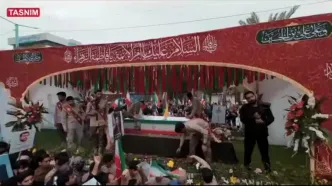 خروش مردم بندرعباس در تشییع پیکر سردار تنگسیری
دلیر مرد تنگستان + ویدئو