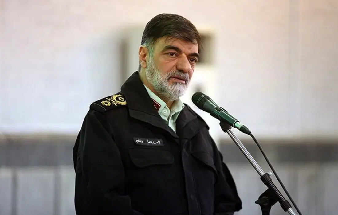 دعوت سردار رادان از مردم برای تداوم حضور در میدان؛ چهارشنبه شب میدان را اصلا خالی نکنید