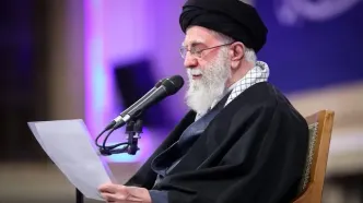 فارس: همسر رهبر شهید انقلاب در قید حیات هستند