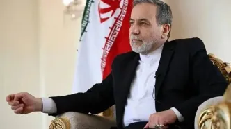 عراقچی: به خارک از امارات راکت زدند؛ تلافی می‌کنیم