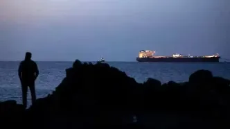 ایران پس از بسته شدن تنگه هرمز «بسیار بیشتر از حد معمول نفت صادر می‌کند»