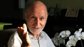 بهزاد نبوی: هماغوشی رضا پهلوی با اسرائیل، به‌ معنای نقش‌آفرینی‌ او در آینده ایران نیست/ مذاکره در حین جنگ و زیر گلوله‌باران را قبلا انجام داده‌ایم/ اختلاف اسرائیل و آمریکا درباره نابودی کامل جمهوری اسلامی و تجزیه ایران، می تواند چارچوب مذاکره و توافق باشد