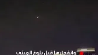 لحظه عبور پهپاد ایرانی از کنار برج خلیفه