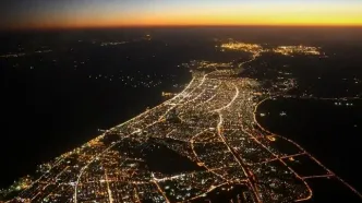 حمله شبانه جنگنده‌ها به مواضعی در بندرعباس