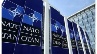 علت ترک ناگهانی عراق توسط ناتو چه بود؟