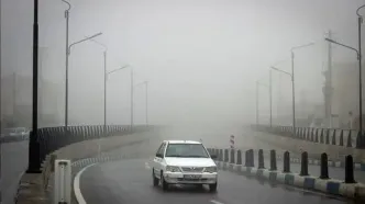 مسافران بخوانند/ بارش باران و مه‌گرفتگی در محورهای ۷ استان کشور