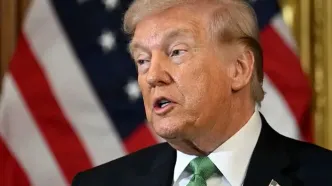 پیام تبریک نوروزی ترامپ همزمان با بمباران ایران!