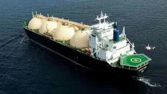 دو تانکر گاز از تنگه هرمز عبور کرد