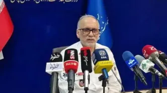 شب چهارشنبه را در کنار خانواده بگذرانید/ امدادگران در حال خدمت به مجروحان جنگ هستند