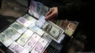 نرخ دلار در نخستین روز ۱۴۰۵