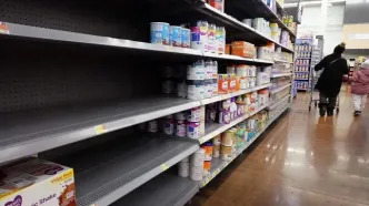 ۳۰ هزارتن شیرخشک در انبار‌ها دپو شد