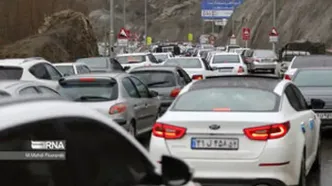 ترافیک سنگین در آزادراه تهران-شمال، محدودیت‌هایی به وجود آورد