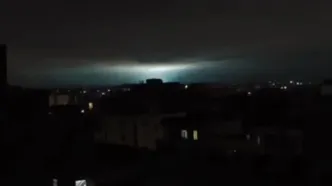 چرا آسمان تهران و کرج به رنگ آبی درآمد؟