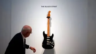 حراج گیتار پینک فلوید | ۱۵ میلیون دلار ناقابل